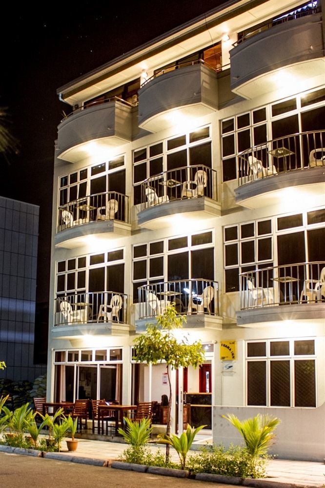 Fuana Inn Hulhumale Exterior photo